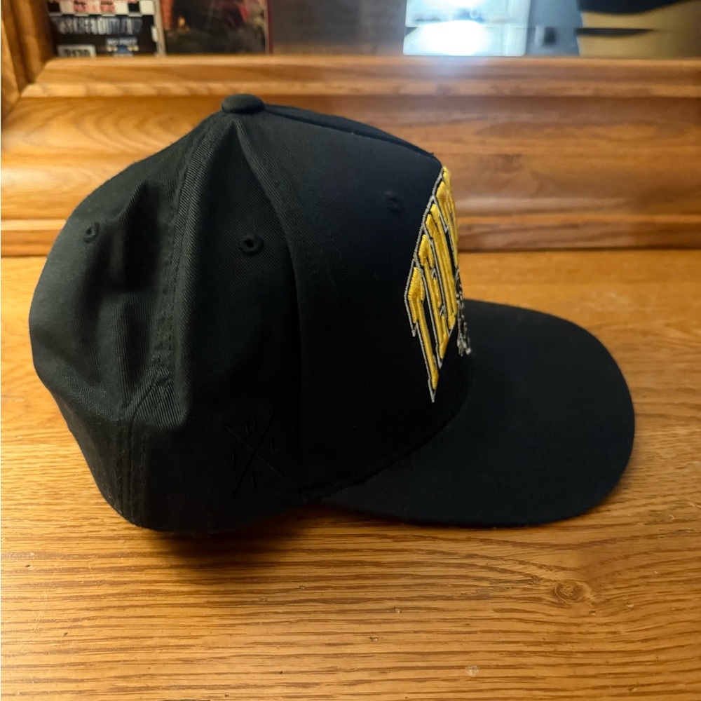 10 Deep Tenth Division Snapback Starter Hat with Yellow Embroidery - Picture 5 of 8